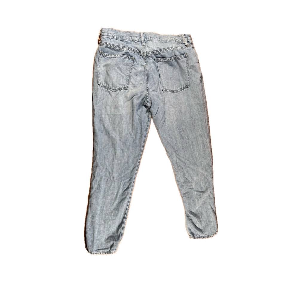 GAP Blue Boyfriend Jeans Relaxed Fit Distressed - Picture 2 of 6